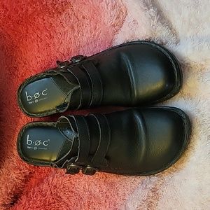 Women's slip on BOC shoes